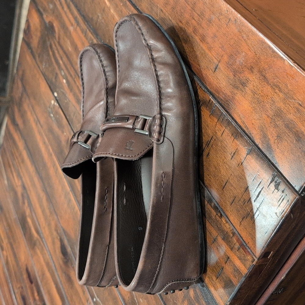 Tod's leather loafers